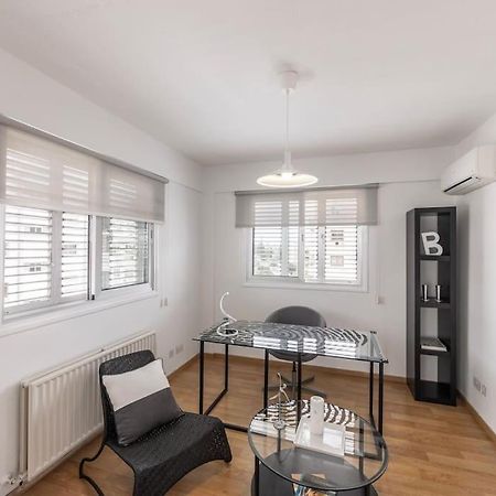Luxurious Bright & Stylish 2Br With Office In Nicosia公寓 外观 照片